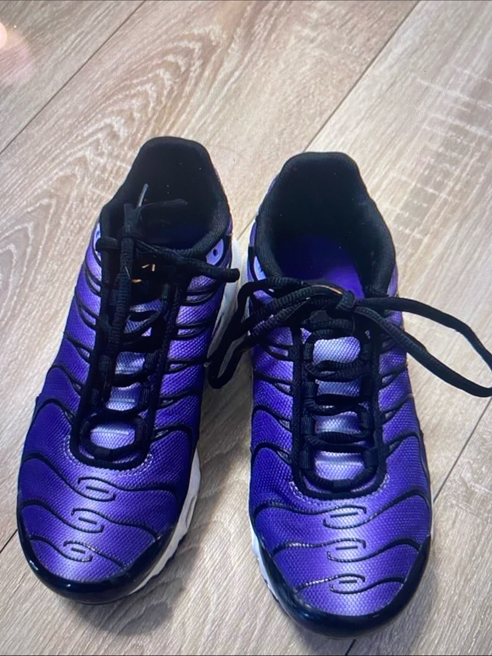Nike Men's Purple and Black Running Sneakers